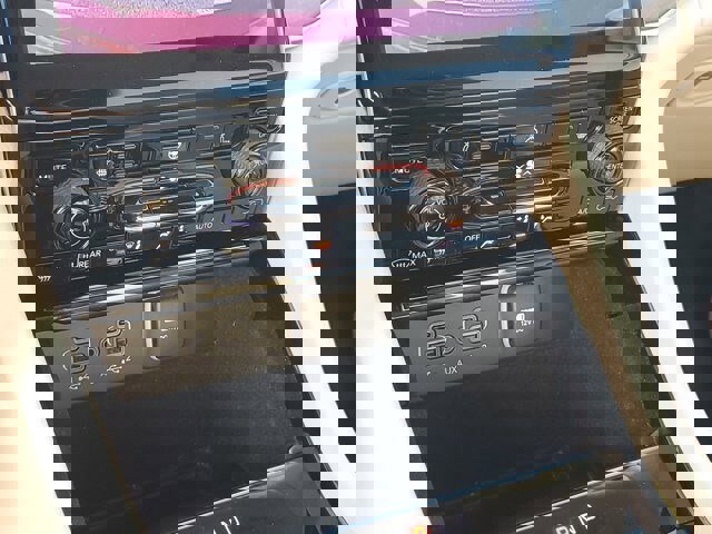 Used 2022 Jeep Grand Cherokee L Limited image 28