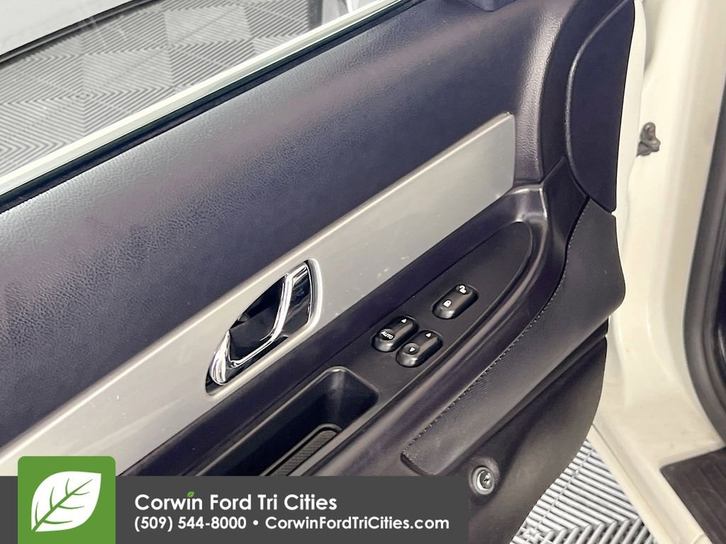 Used 2003 Ford Thunderbird RWD image 11