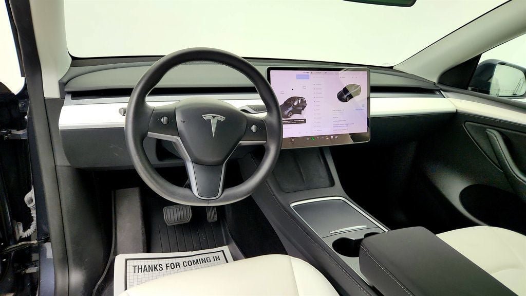 Used 2023 Tesla Model Y Long Range AWD/4WD image 12