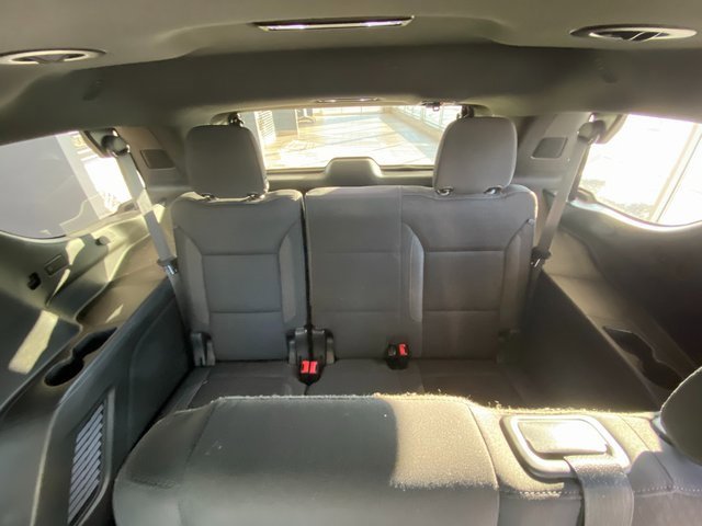 Used 2023 GMC Yukon SLE w/ Gmc Pro Safety Plus Package image 19