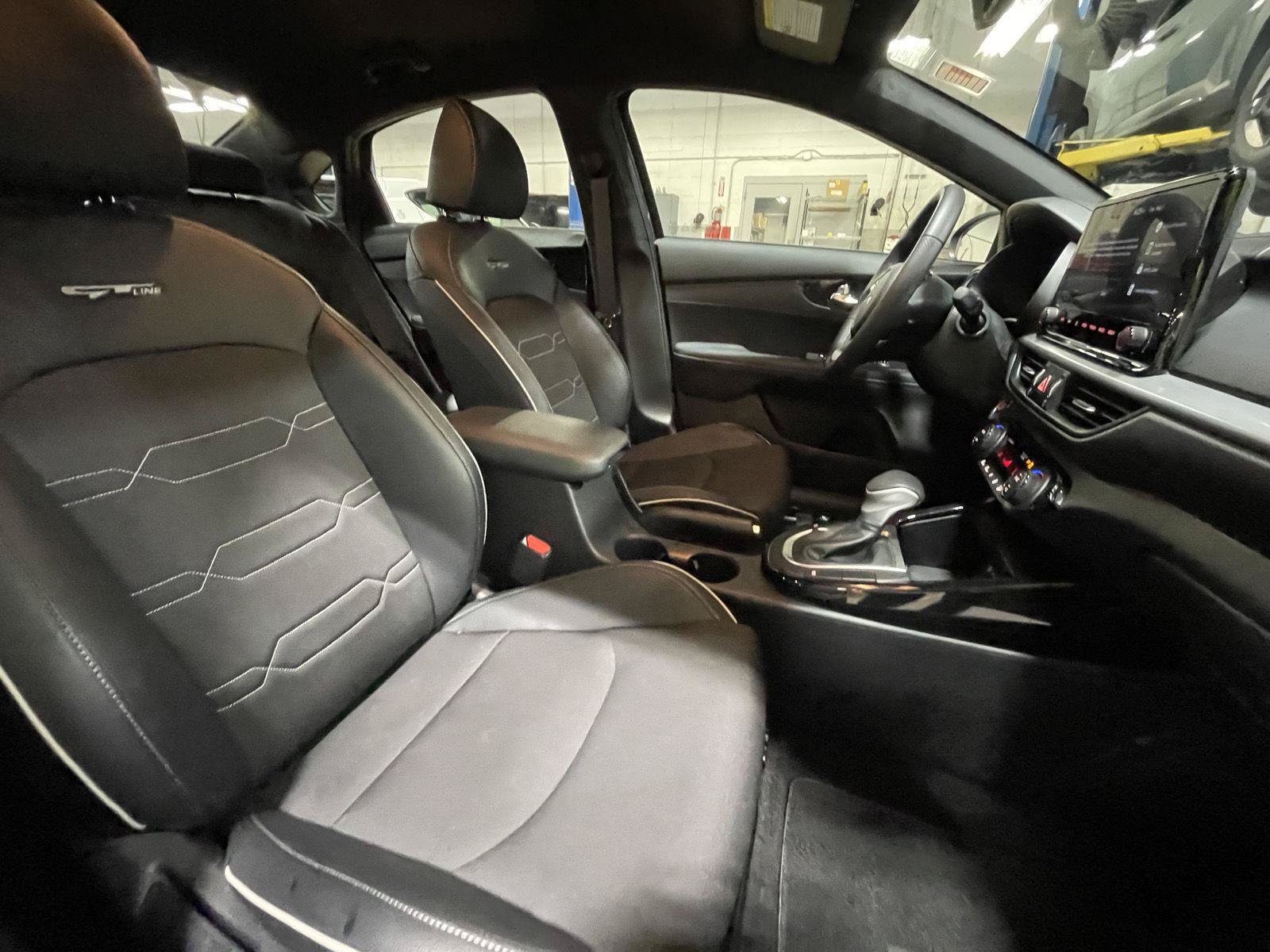 Used 2023 Kia Forte GT-Line FWD image 23