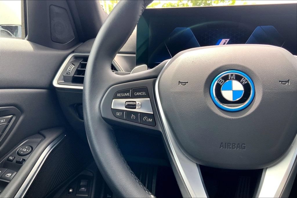 Used 2024 BMW 330e w/ Convenience Package RWD image 18