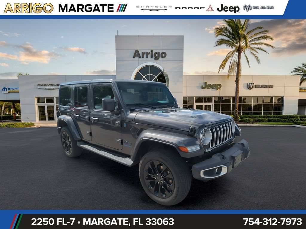 Used 2025 Jeep Wrangler Unlimited Sahara AWD/4WD image 1