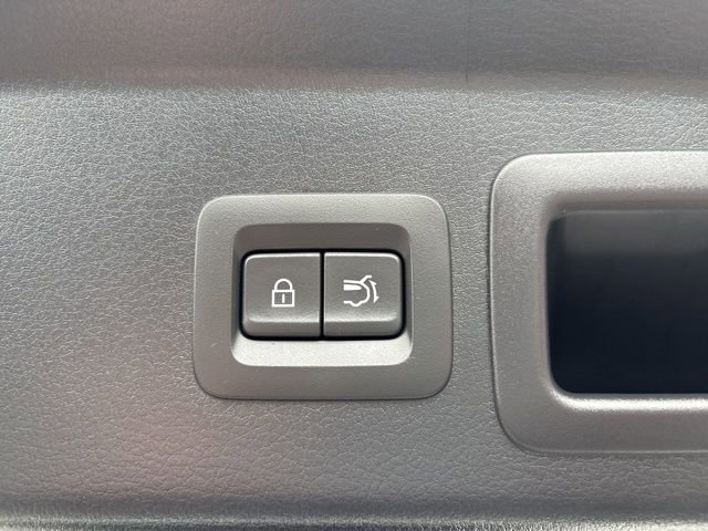 Used 2025 MAZDA CX-30 AWD 2.5 S w/ Premium Package image 14