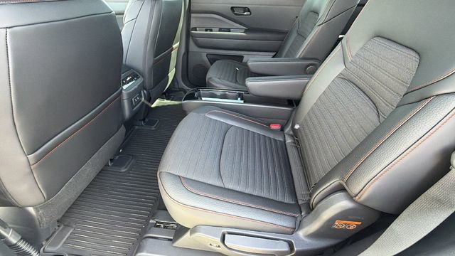 New 2026 Nissan Pathfinder Rock Creek w/ Rock Creek Premium Package image 17