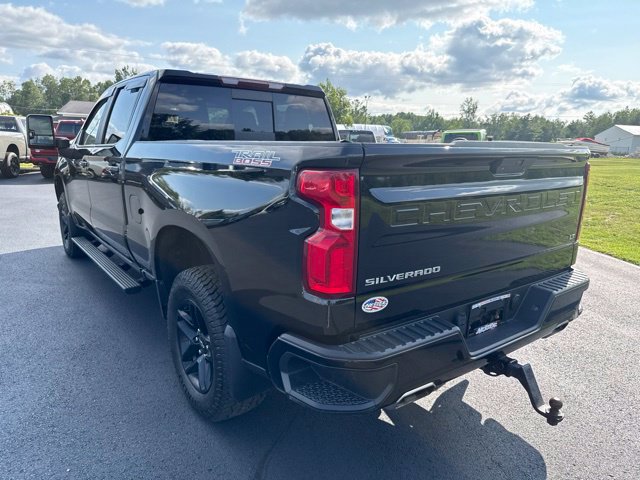 Used 2021 Chevrolet Silverado 1500 LT Trail Boss w/ Convenience Package II AWD/4WD image 4
