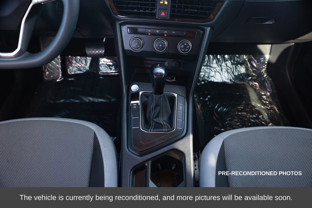 Used 2022 Volkswagen Taos S image 29