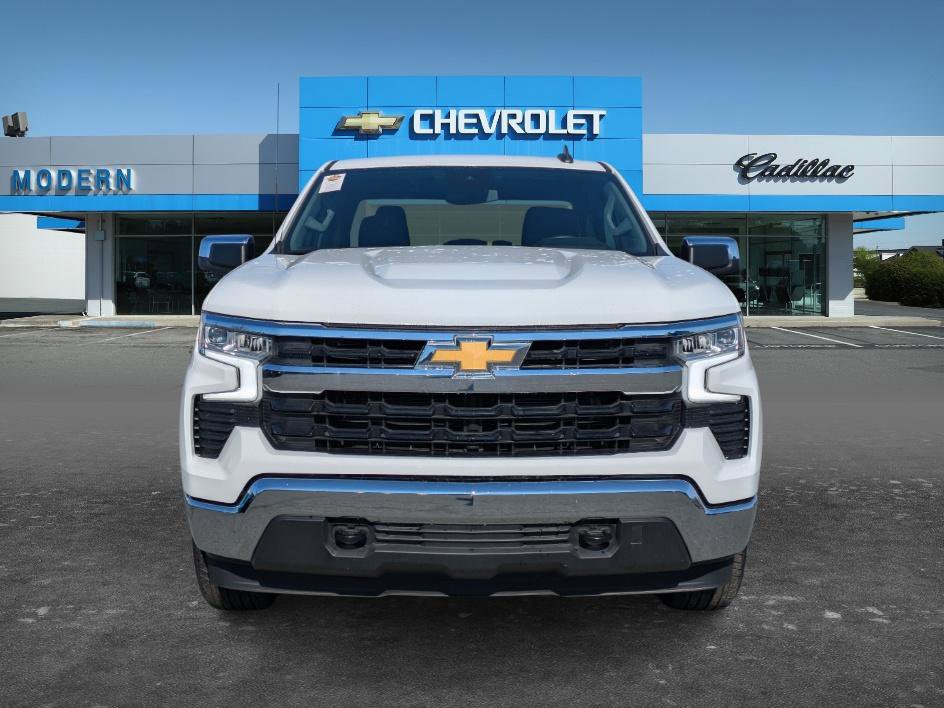 Used 2023 Chevrolet Silverado 1500 LT image 2