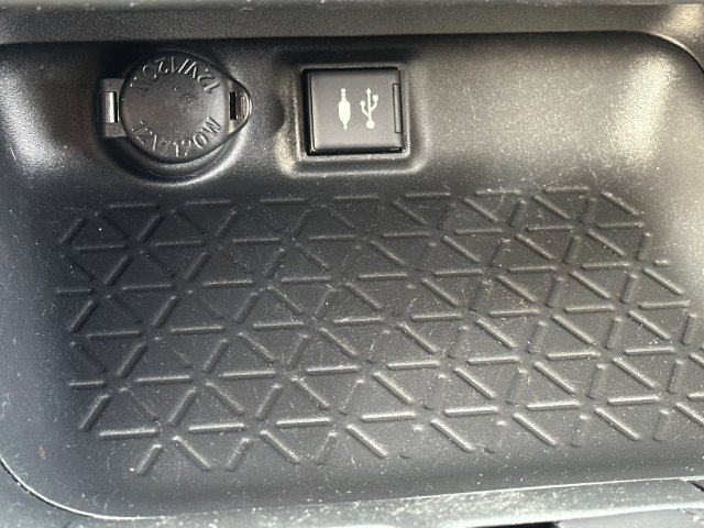 Certified 2019 Toyota RAV4 XLE w/ Convenience Package AWD/4WD image 20