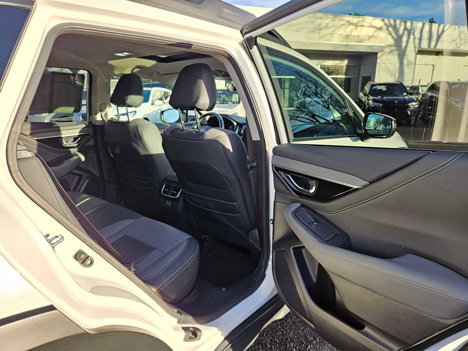 Used 2024 Subaru Outback Onyx Edition image 14