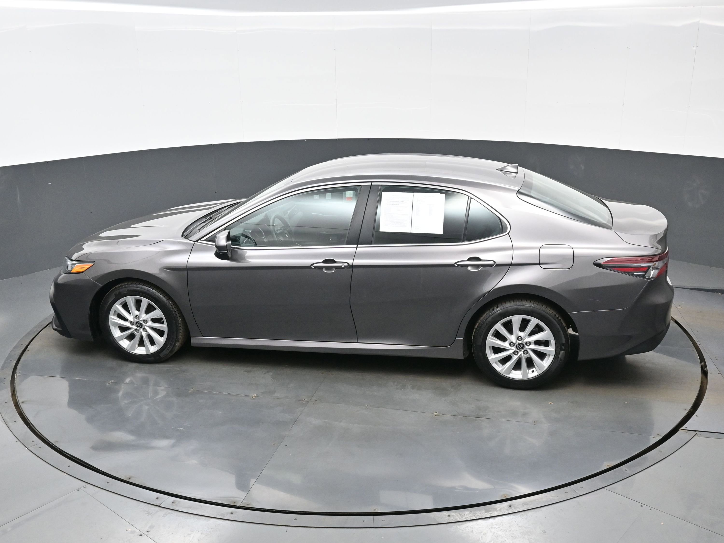 Used 2024 Toyota Camry LE image 33