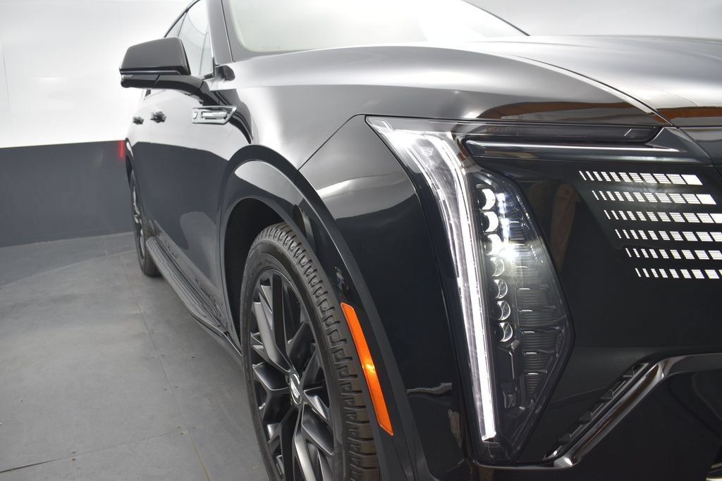 New 2026 Cadillac Escalade IQL Sport 2 w/ LPO, ONYX Package AWD/4WD image 42