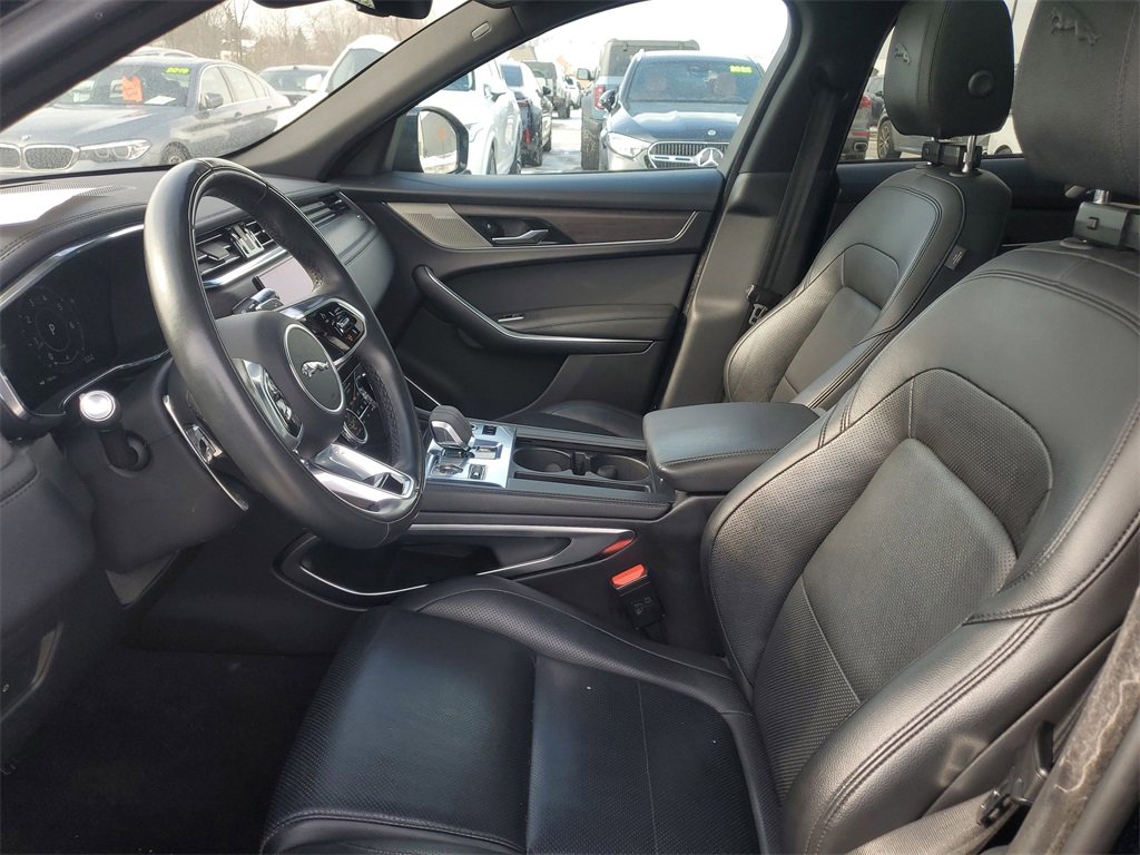 Used 2021 Jaguar F-PACE S image 8
