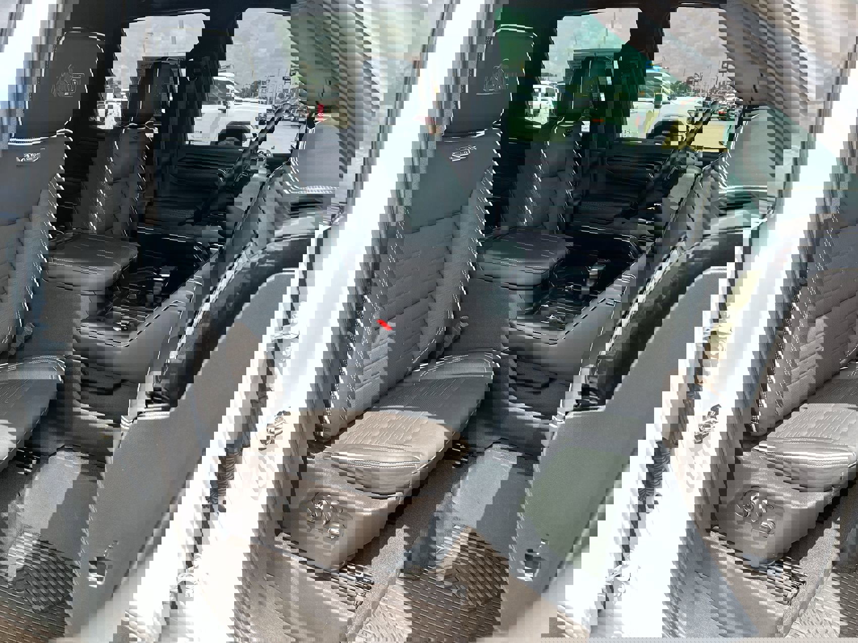 Used 2024 GMC Sierra 1500 AT4X w/ AT4X AEV Edition image 24