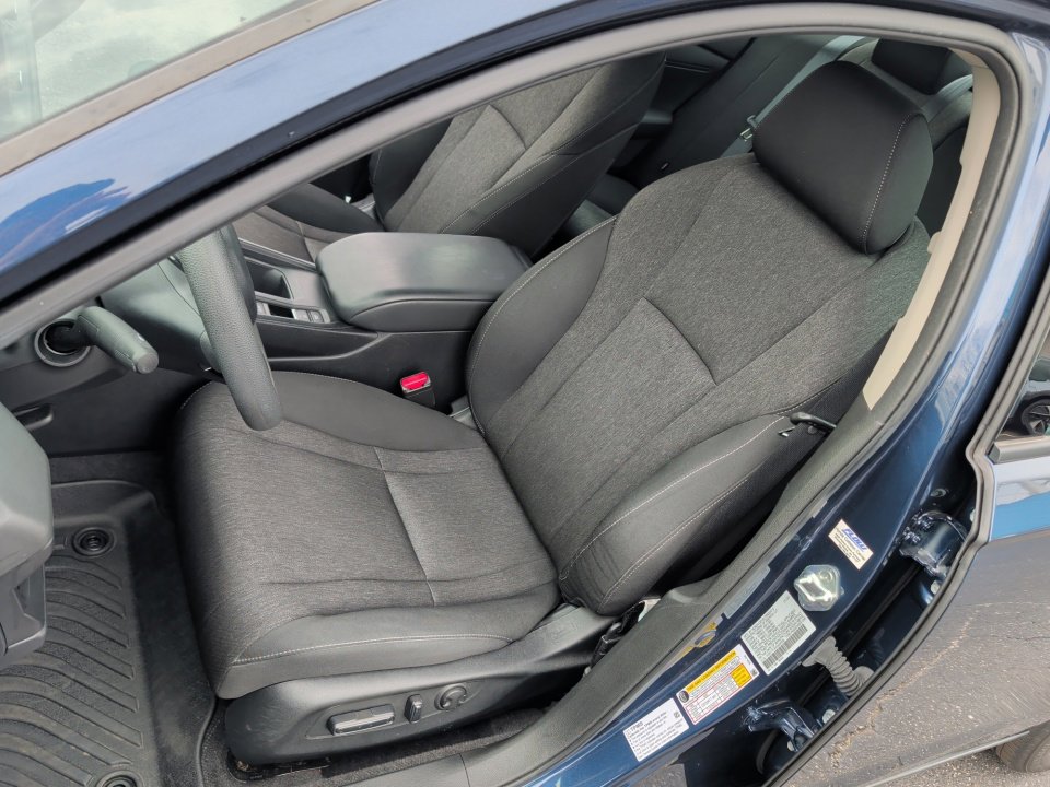 Used 2024 Honda Accord EX image 34