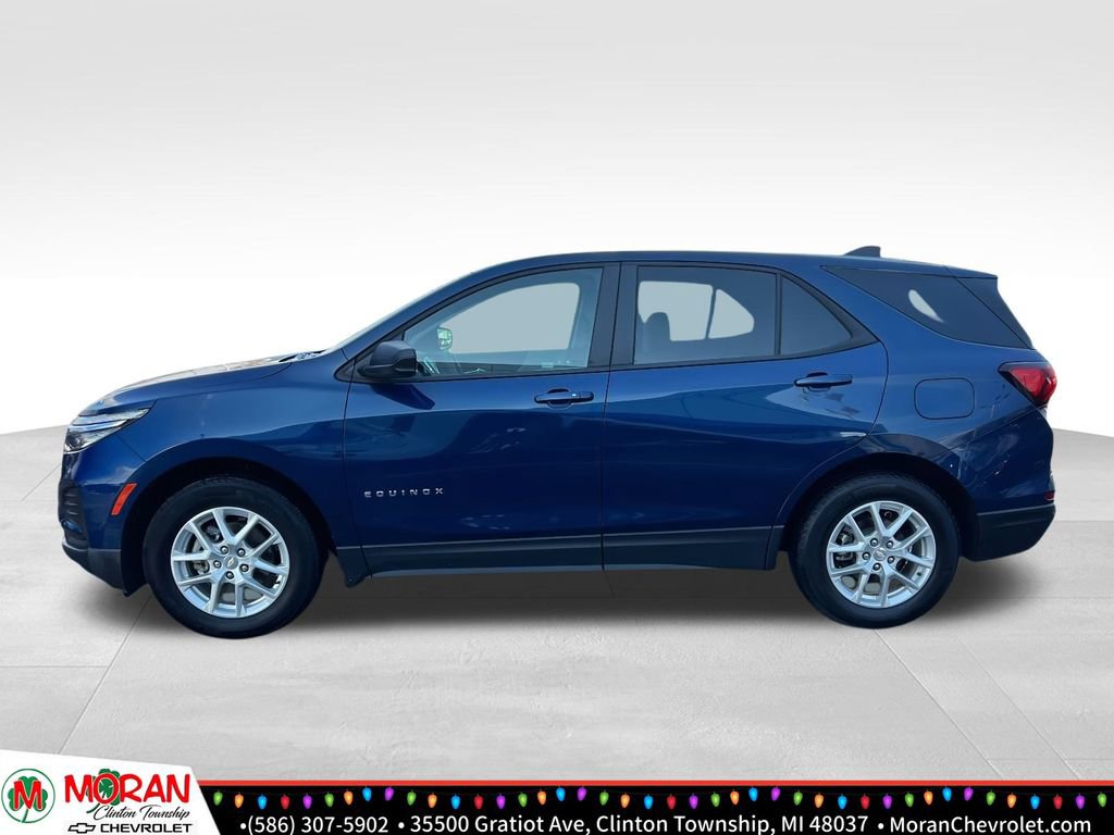 Certified 2023 Chevrolet Equinox LS w/ LS Convenience Package image 3