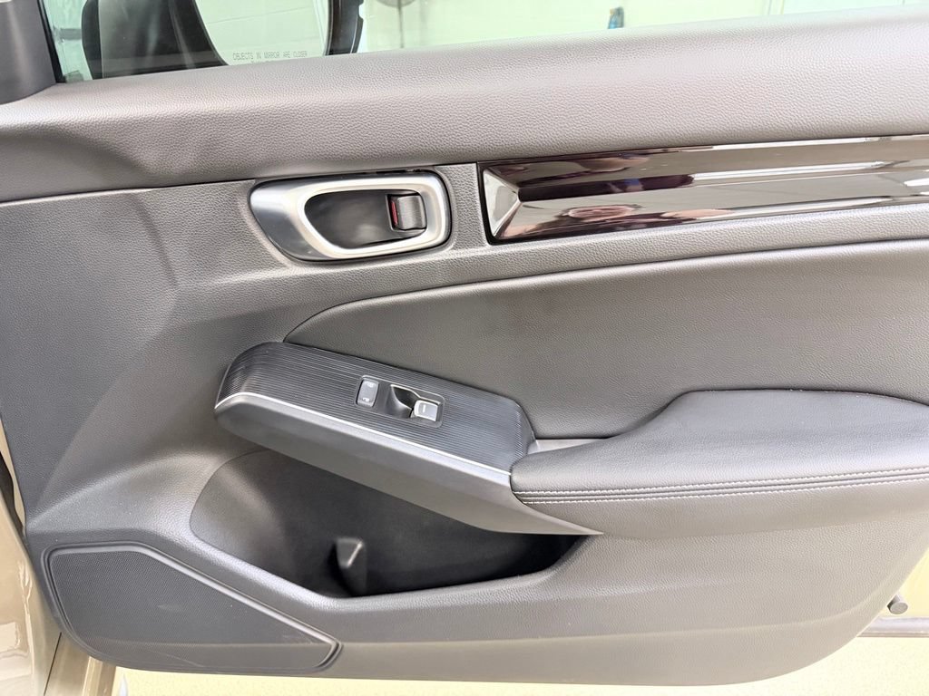 Used 2025 Honda Civic Sport Touring image 35
