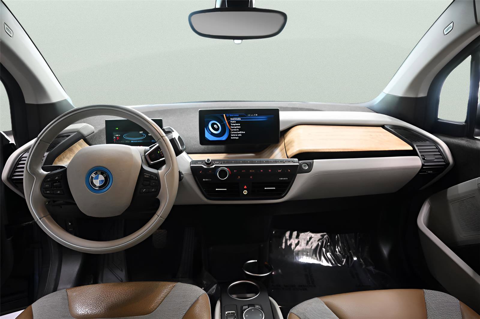Used 2014 BMW i3 w/ Range Extender RWD image 15