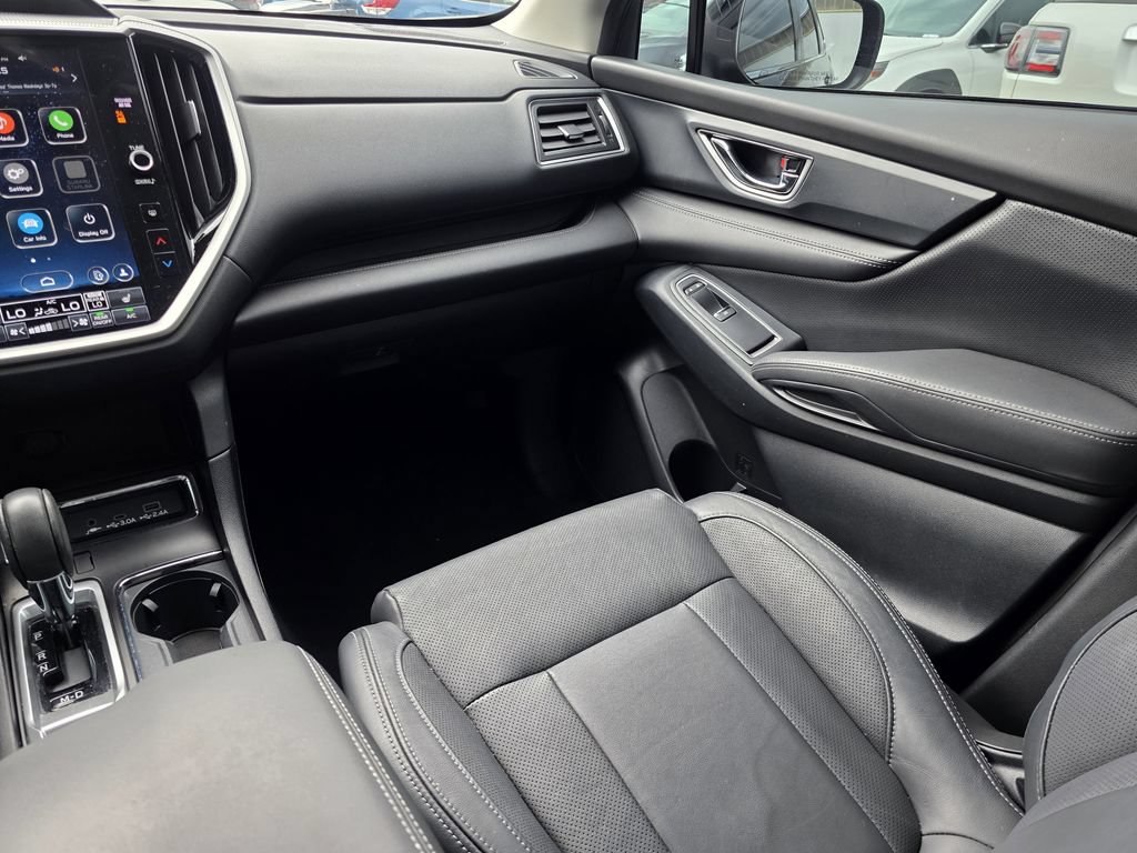 Used 2023 Subaru Ascent Limited AWD/4WD image 15