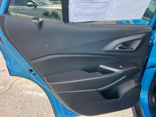 Used 2025 Chevrolet Trax LT w/ Driver Confidence Package FWD image 15