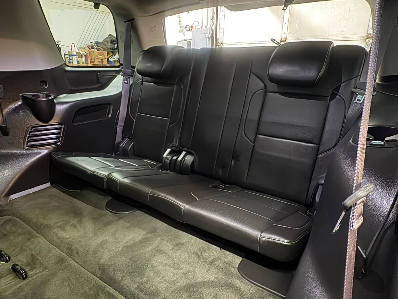 Used 2015 GMC Yukon SLT image 30