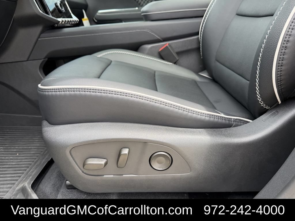 New 2026 GMC Acadia Denali w/ Super Cruise Package FWD image 32