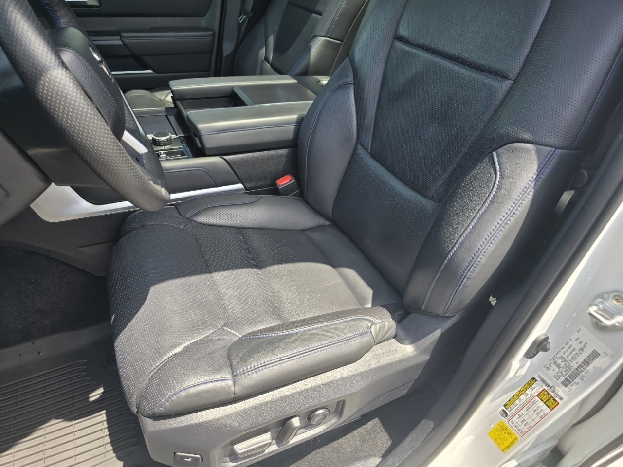 Certified 2024 Toyota Sequoia Platinum AWD/4WD image 27