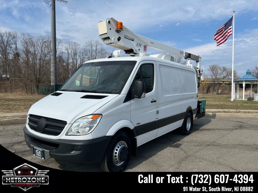 Used 2012 Mercedes-Benz Sprinter 3500 w/ High Idle Fixed Pkg image 5