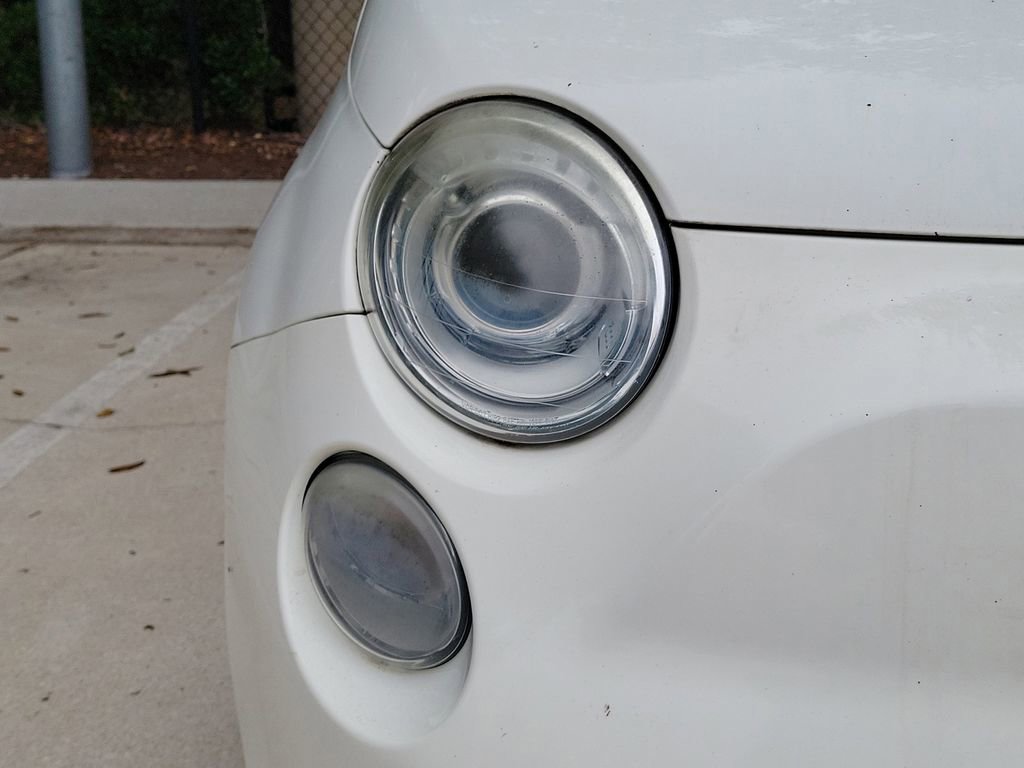 Used 2012 FIAT 500 Abarth w/ Safety & Convenience Pkg FWD image 7