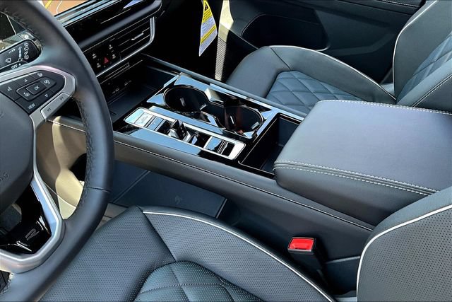 New 2026 Volkswagen Atlas Cross Sport SEL Premium R-Line AWD/4WD image 20