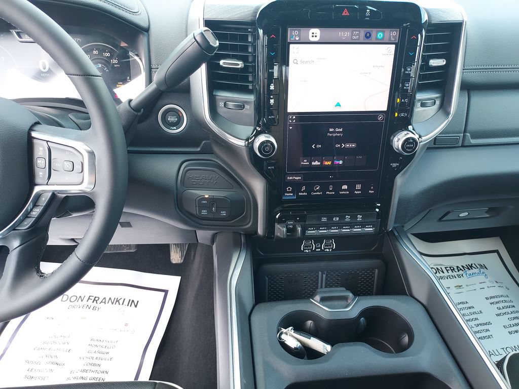New 2026 RAM 2500 Laramie AWD/4WD image 17