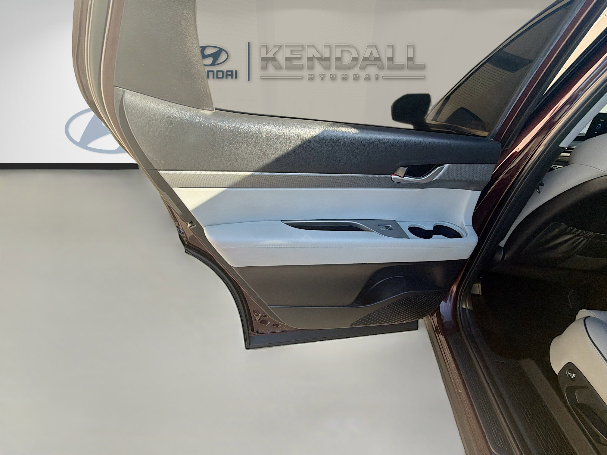 Used 2023 Hyundai Palisade SEL FWD image 24