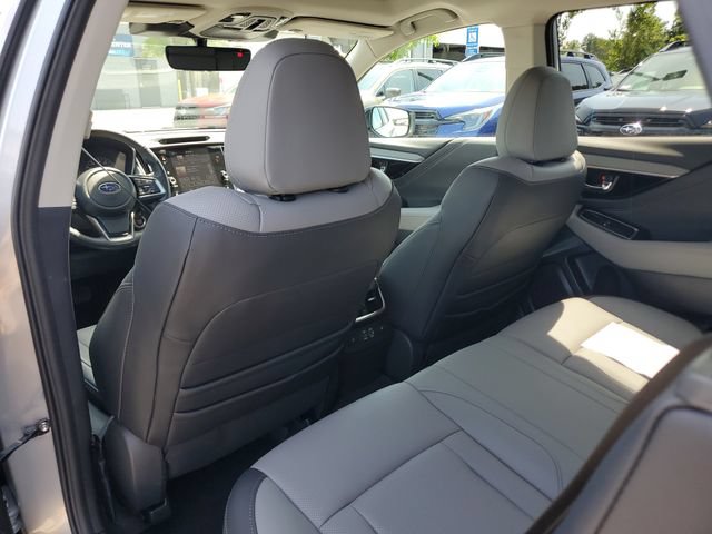 Certified 2025 Subaru Outback Limited AWD/4WD image 13