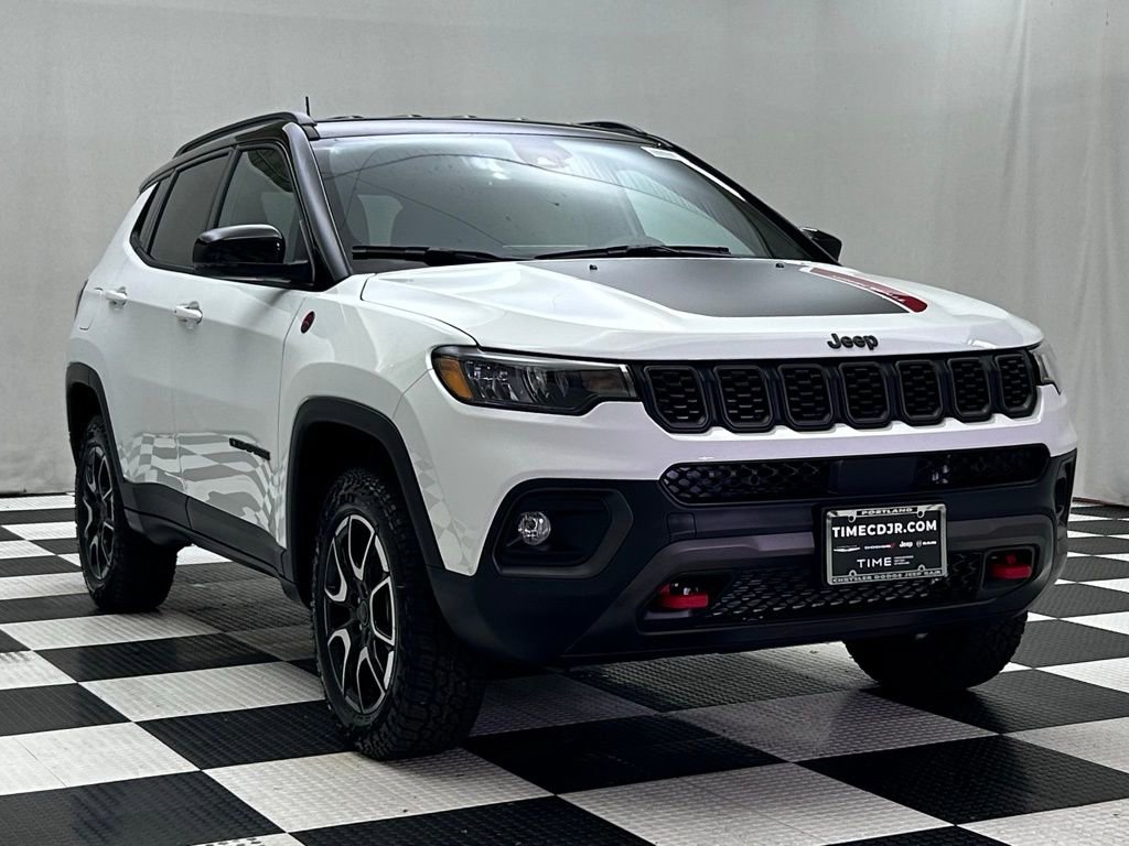 New 2026 Jeep Compass Trailhawk AWD/4WD image 2