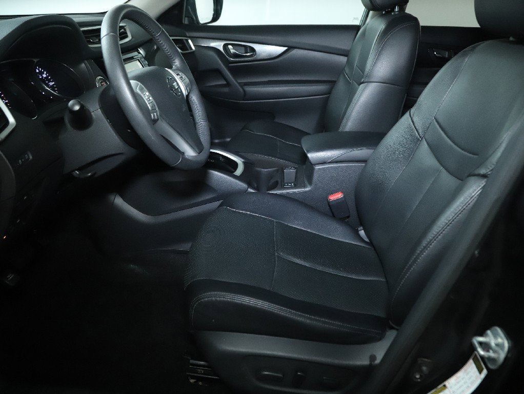 Used 2016 Nissan Rogue SL w/ SL Premium Package image 19