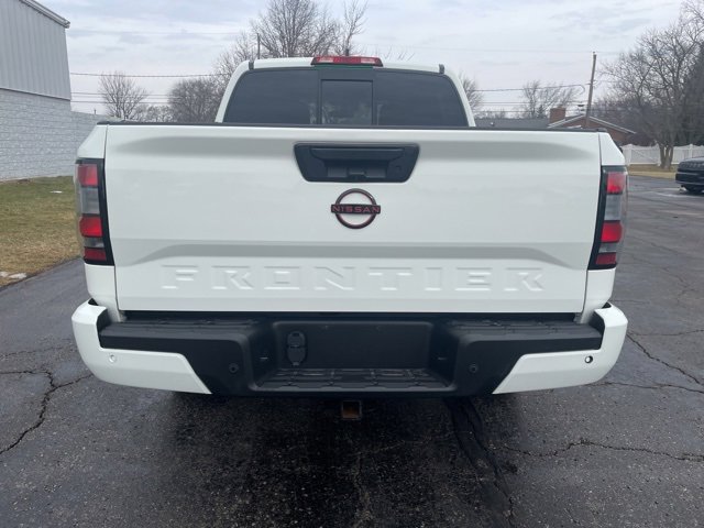 Used 2022 Nissan Frontier PRO-4X image 12