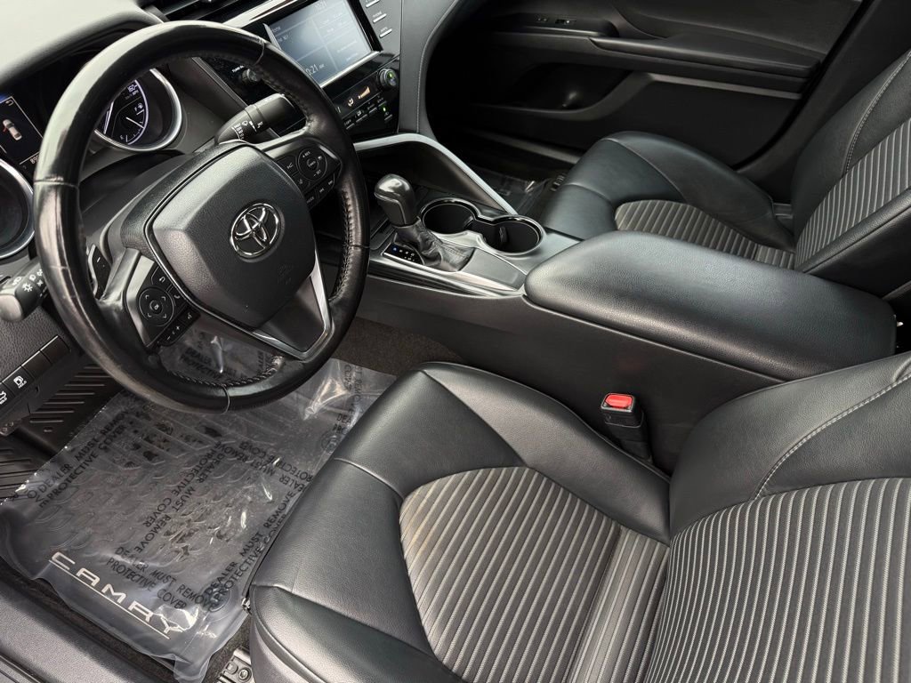 Used 2019 Toyota Camry SE image 16
