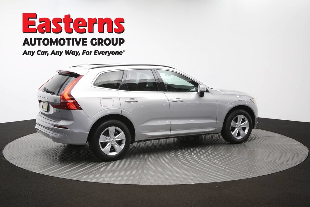 Used 2022 Volvo XC60 B5 Momentum AWD/4WD image 46