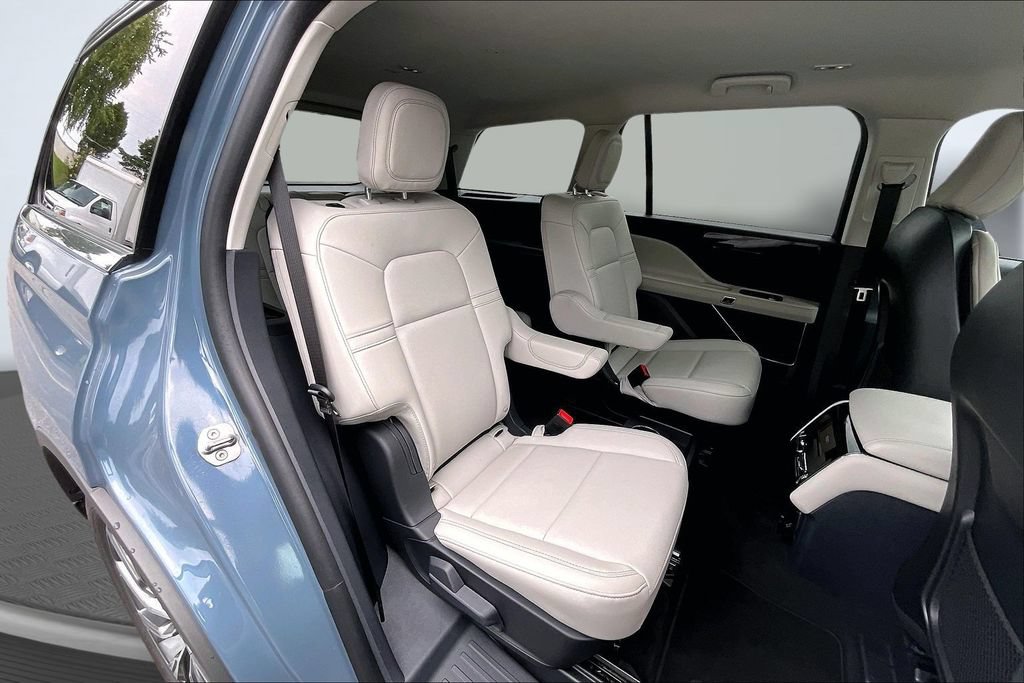 Used 2026 Lincoln Aviator 2WD image 26