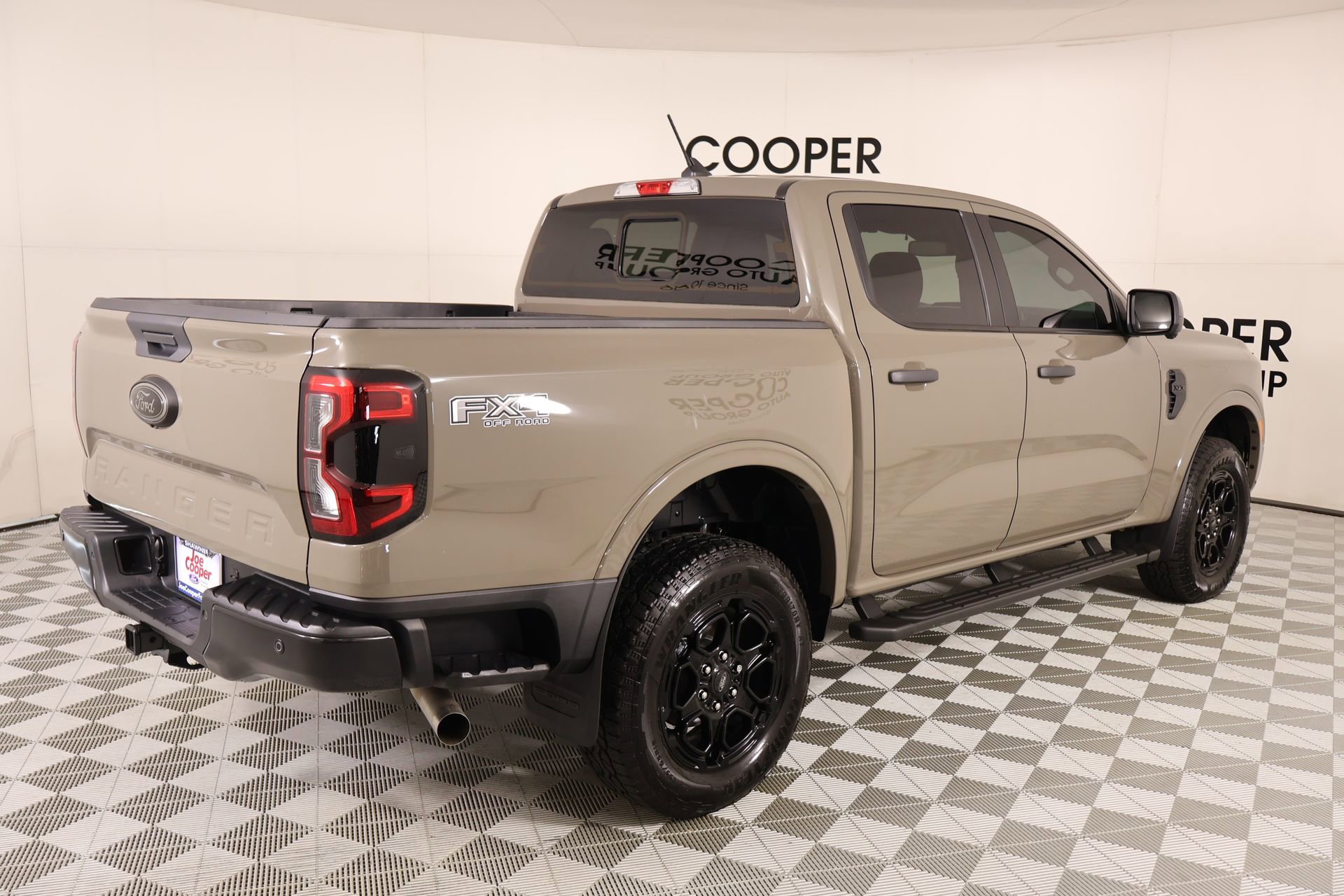 Used 2025 Ford Ranger XLT w/ Equipment Group 301A High AWD/4WD image 20