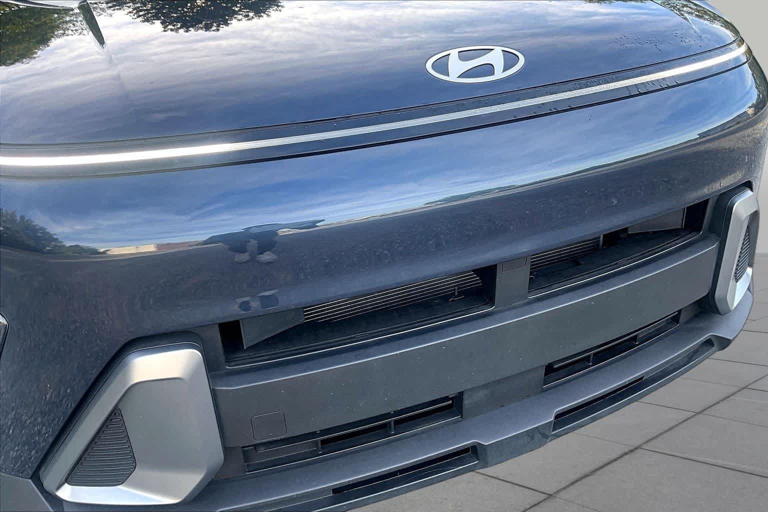 Used 2025 Hyundai Kona SE FWD image 30