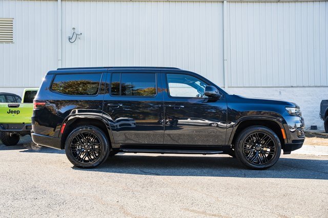 New 2025 Jeep Wagoneer Series II image 4
