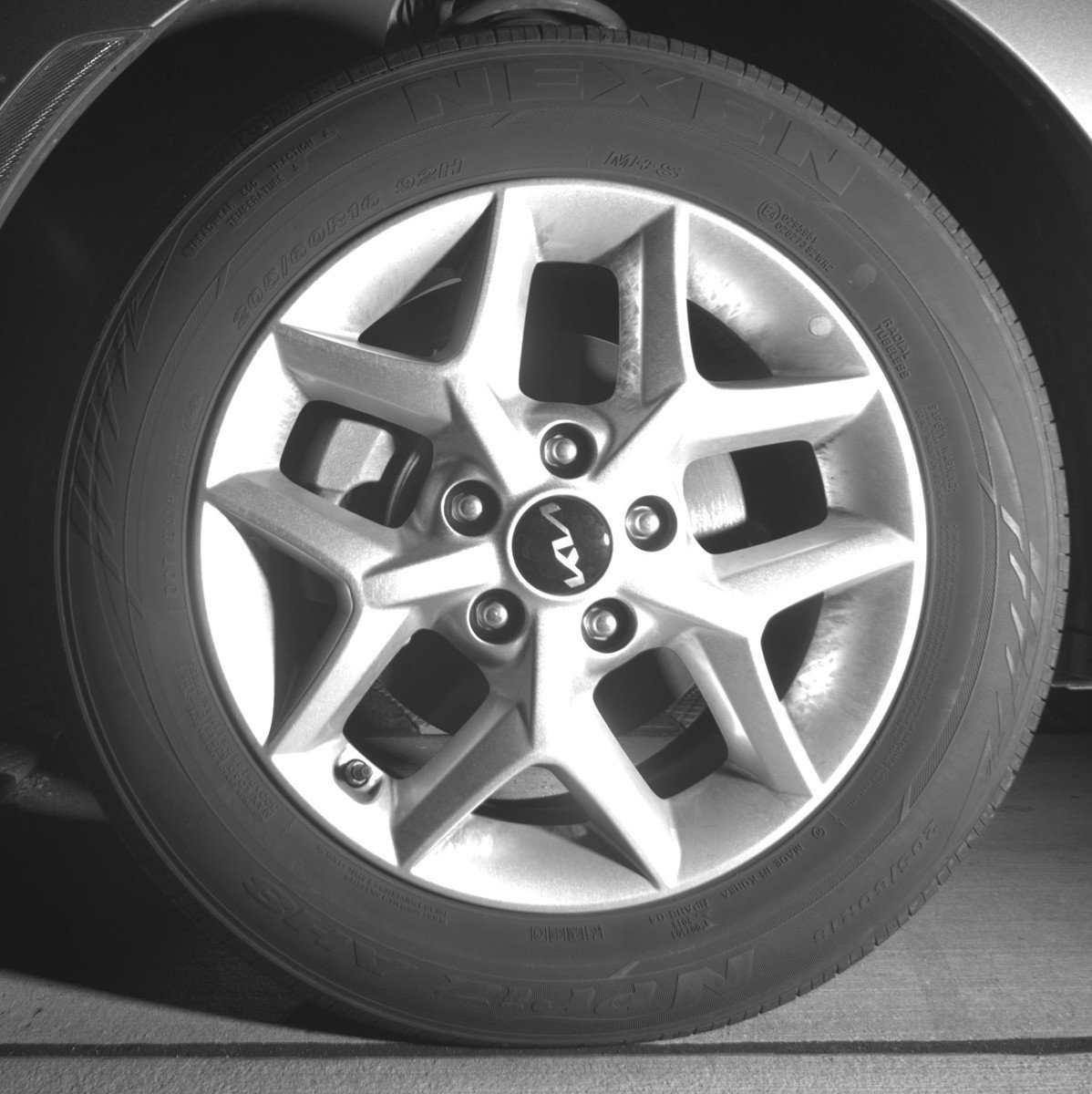 Used 2025 Kia Soul LX w/ LX Technology Package image 17