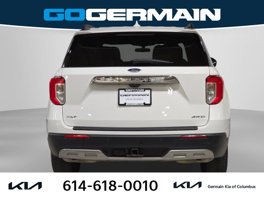 Used 2022 Ford Explorer XLT w/ Equipment Group 202A image 10