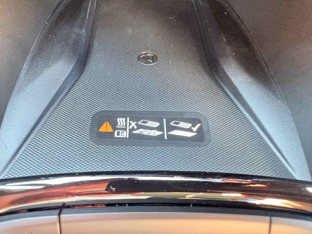 New 2026 Chevrolet Trax ACTIV w/ Sunroof Package FWD image 5