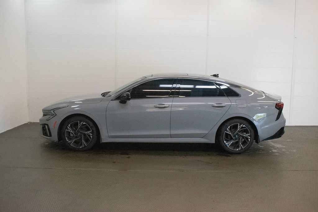 Used 2025 Kia K5 GT-Line w/ GT-Line Premium Package AWD/4WD image 7