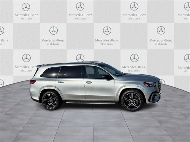 New 2026 Mercedes-Benz GLS 450 4MATIC image 2