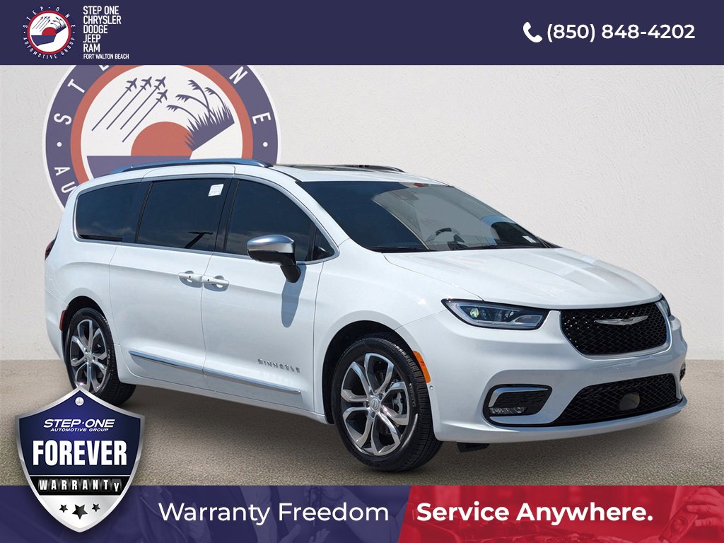 New 2026 Chrysler Pacifica Pinnacle