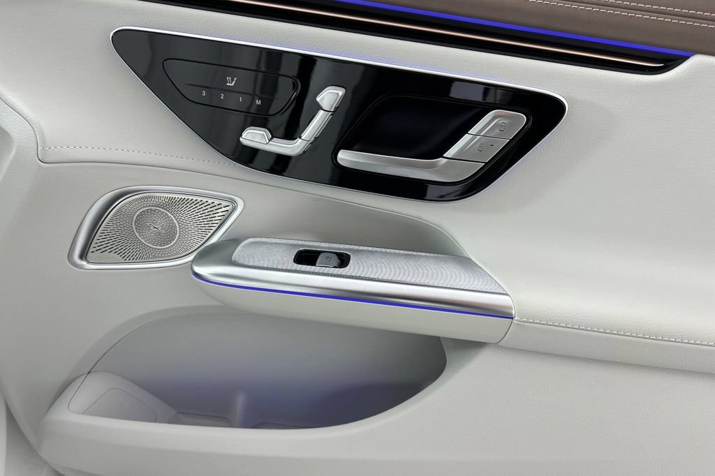 Certified 2023 Mercedes-Benz EQE 350+ Sedan image 20