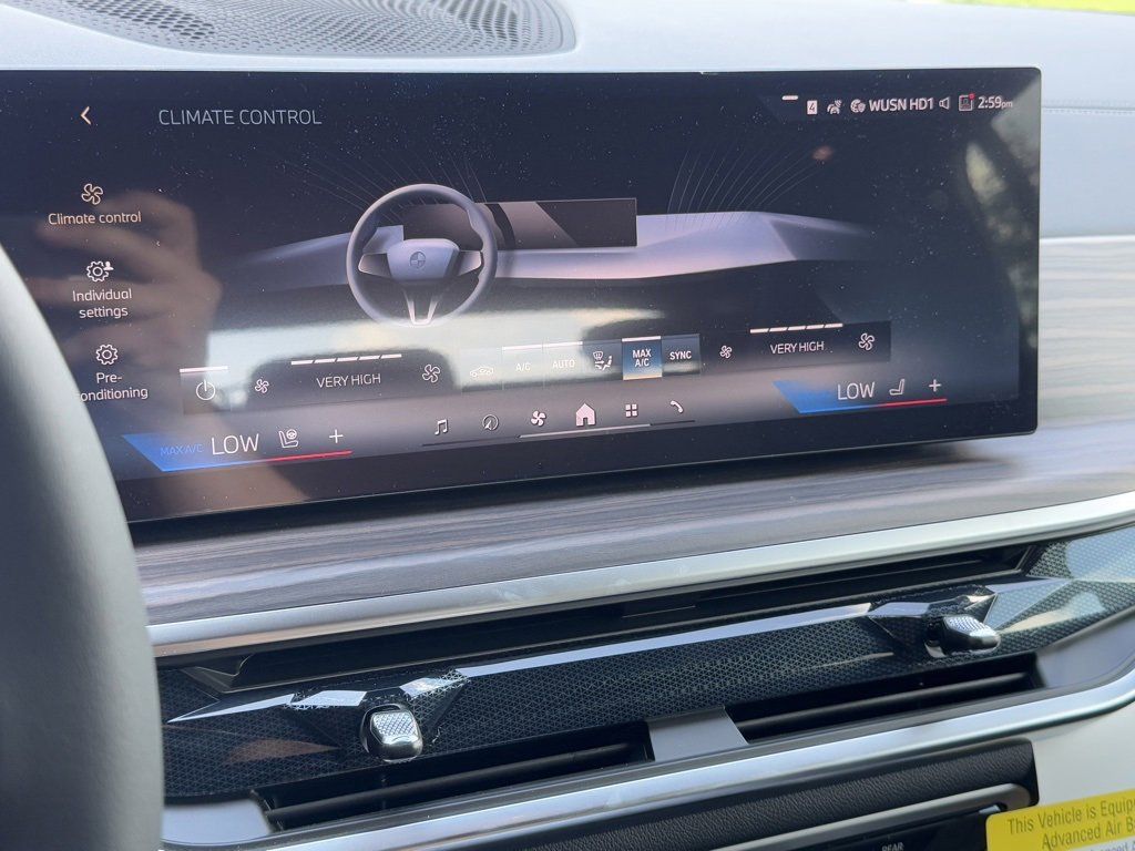 Used 2026 BMW X5 xDrive50e w/ Premium Package image 10